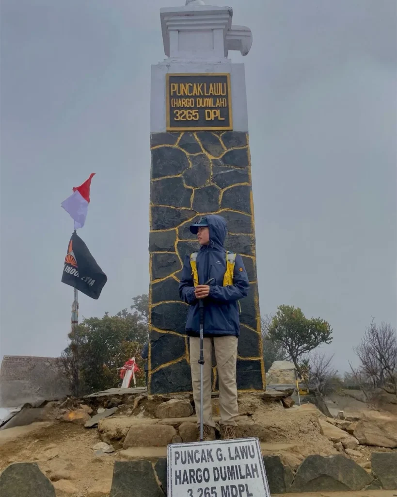 Sejarah Gunung Prau Alera Adventure (SC IG nurelly_a)