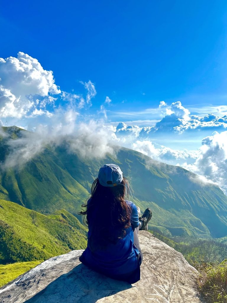 Tips Mendaki Gunung Dengan Budget Terbatas Alera Adventure (SC IG galuhkartikkad)