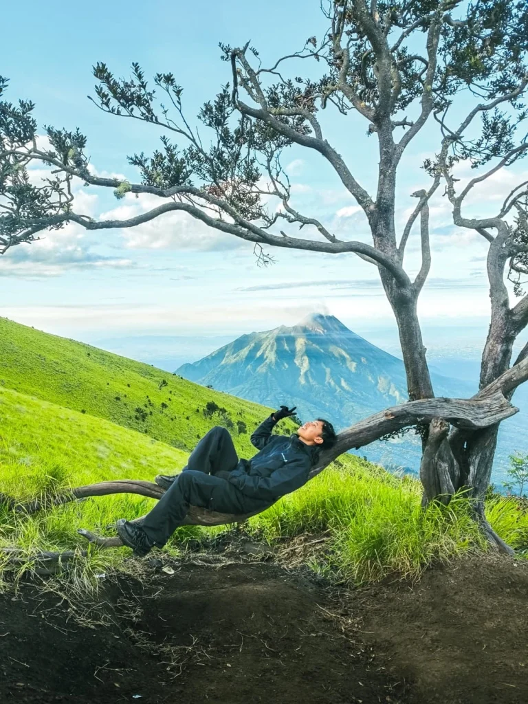 Mendaki Gunung Sambil Berkemah Alera Adventure (SC IG fiikkkw) (2)