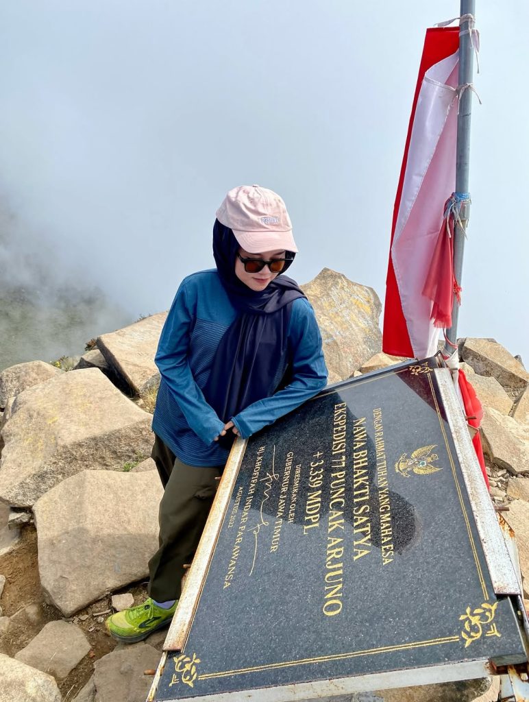 Spot Foto Terbaik di Gunung Arjuno Alera Adventure (SC IG rn_ninis)