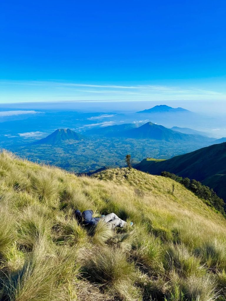 Rekomendasi Tenda Untuk Mendaki Gunung Alera Adventure (SC IG andressnw)