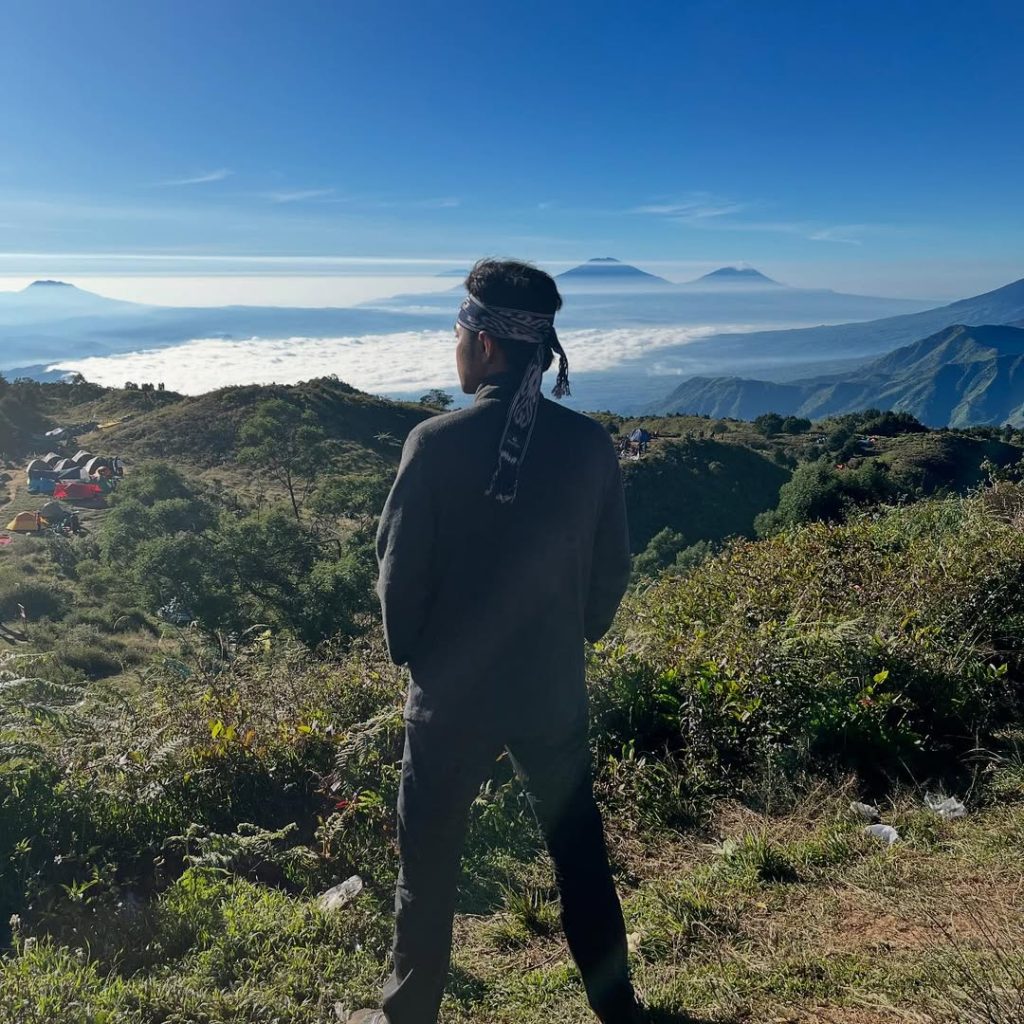 Tips Mendaki Gunung Agar Tidak Tersesat Alera Adventure (SC IG fauzihardiansyah02)