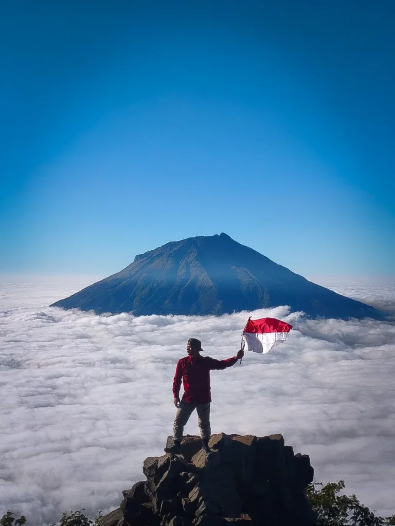 Mitos dan Fakta Tentang Gunung Sindoro Alera Adventure (SC IG pd_pamungkas) (3)