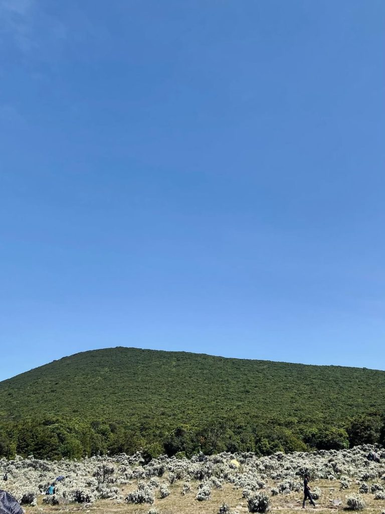 Itinerary Pendakian Gunung Gede (SC IG alifmusaa) (3)