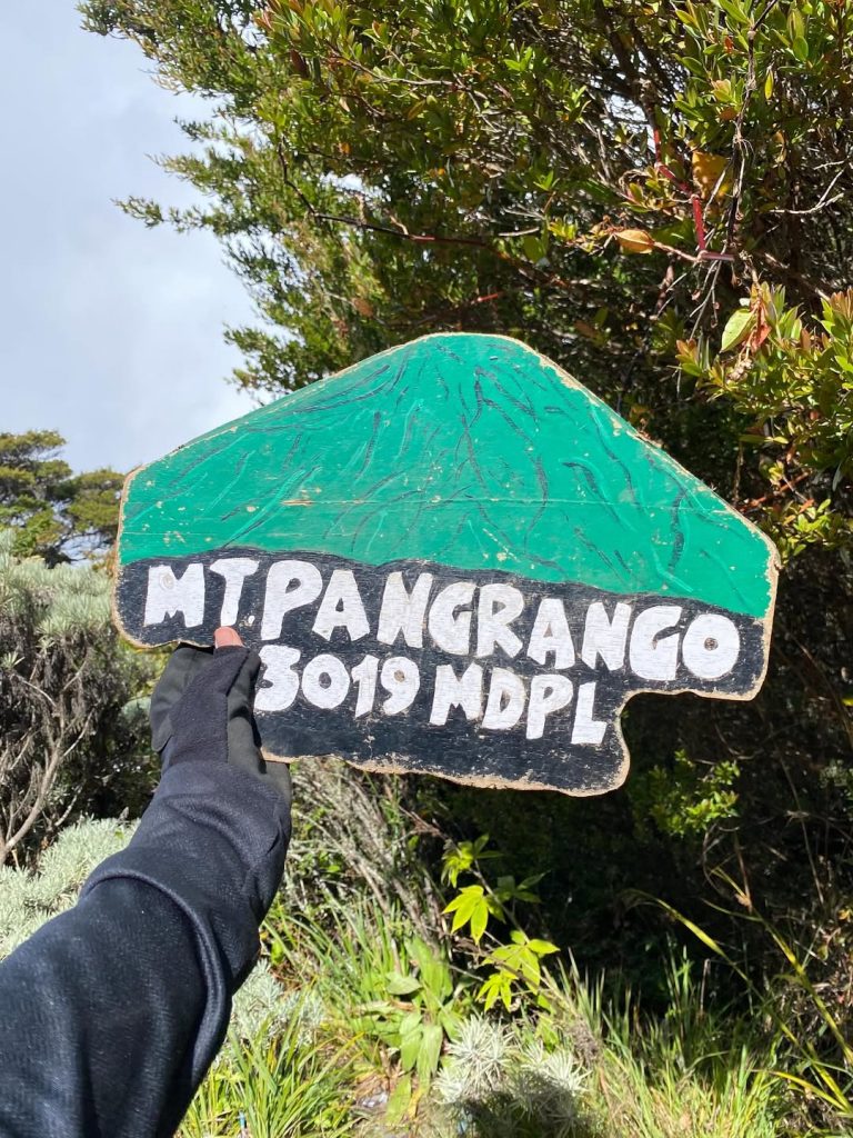 Itinerary Pendakian Gunung Pangrango Alera Adventure (SC IG disyanvraa)