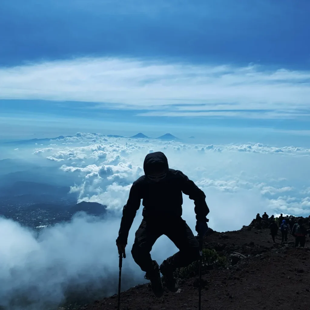 Itinerary Pendakian Gunung Slamet Via Bambangan (SC IG mhdzdnan_)