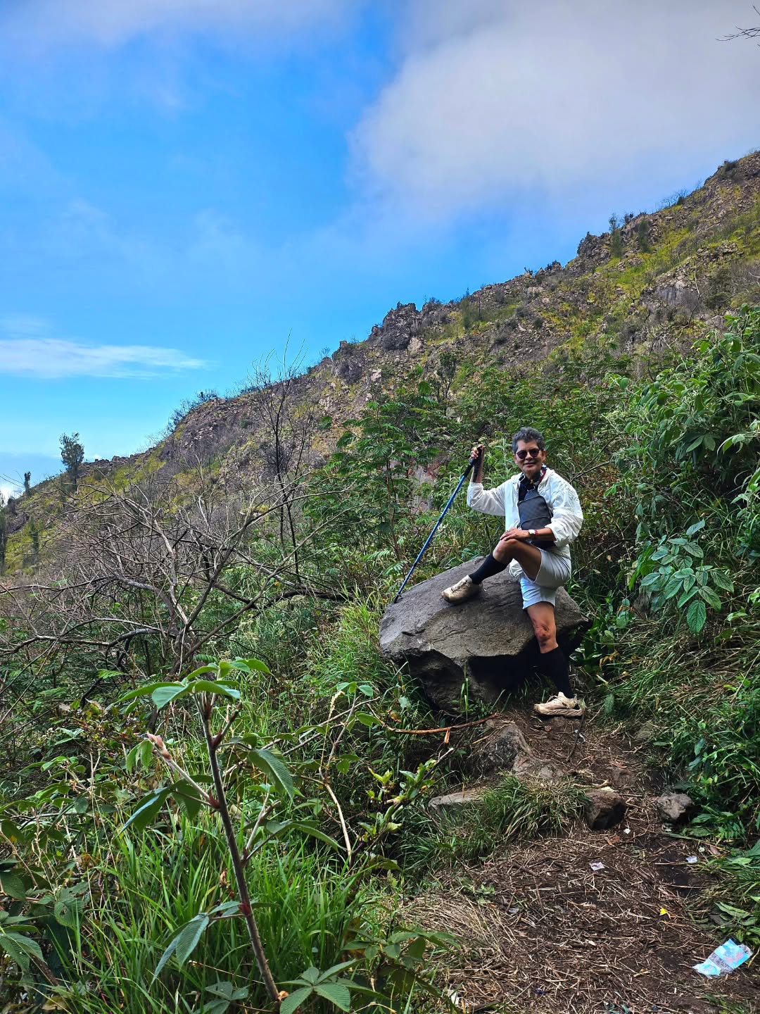 Trip Puncak Lawu Sunrise Indah Alera Adventure Trip Puncak Lawu Pemandangan Sunrise dari Puncak Alera Adventure