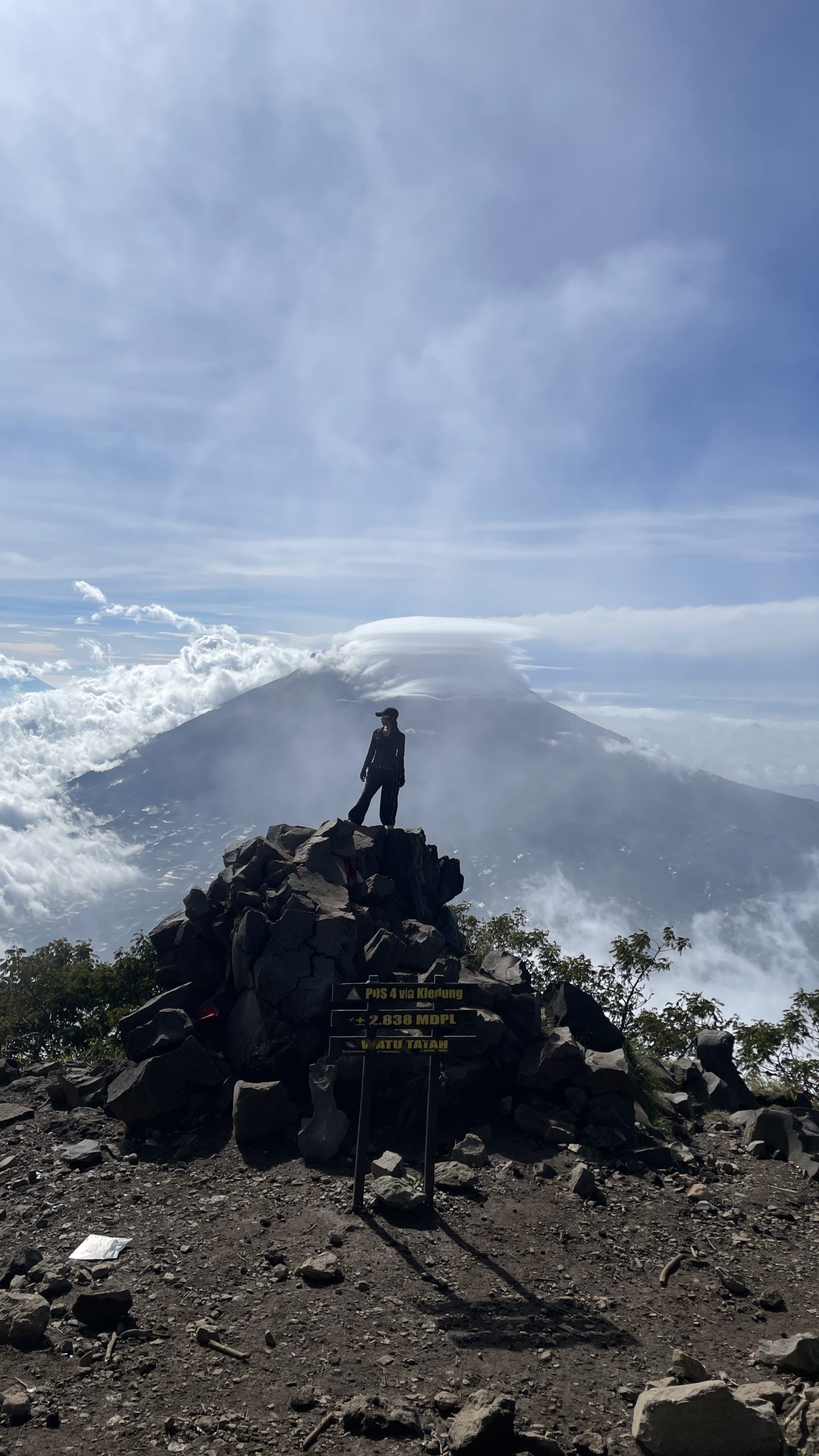Jasa Transportasi Temanggung Wonosobo Alera Adventure Jasa Transportasi Temanggung Wonosobo Alera Adventure, pemandangan puncak.
