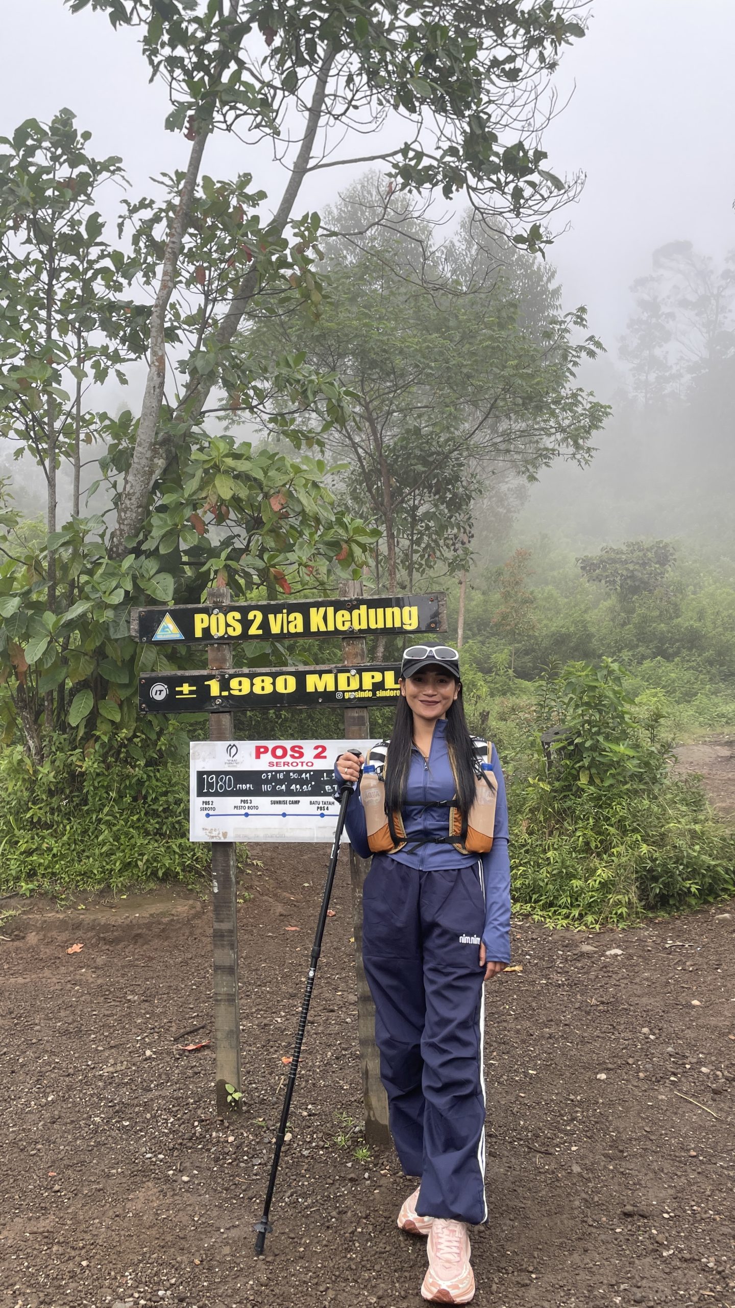 Pendaki Bersama Porter Gunung Sindoro Via Kledung Alera Adventure Porter Pendaki Gunung Sindoro Via Kledung Alera Adventure