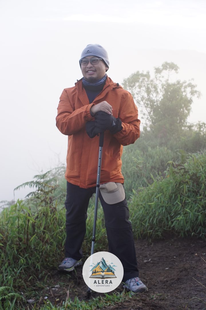Puncak Gunung Bismo Alera Adventure Pendaki Alera Adventure di puncak Gunung Bismo via Maron