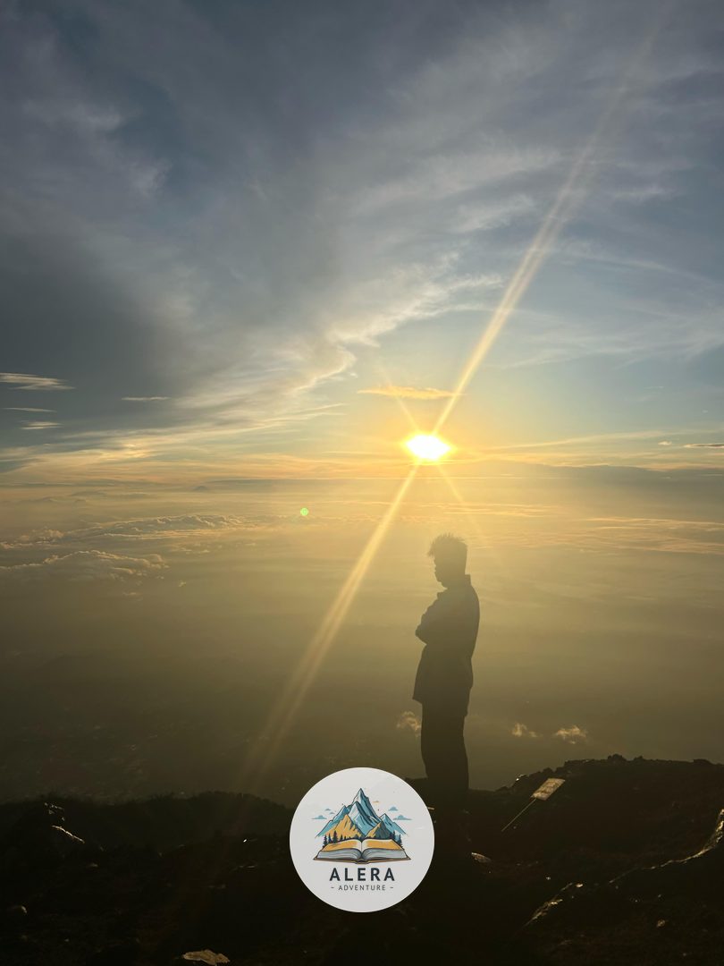 Gunung Slamet Pendakian Gunung Slamet - Alera Adventure
