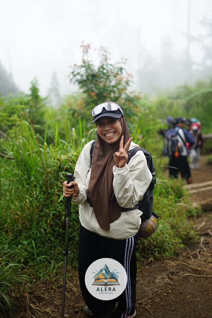 Tektok Merbabu Tektok Merbabu - Alera Adventure